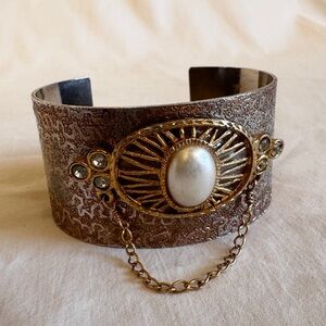 Vintage Elegant Gold and Silver Cuff Bracelet with crystals and pearls
